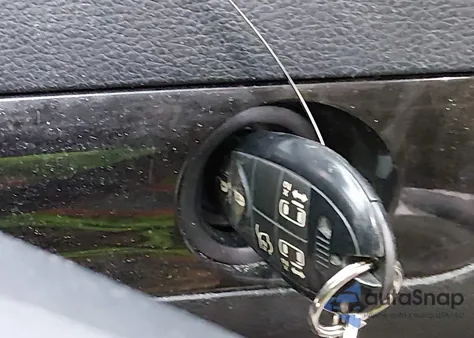 2013 Dodge Grand Caravan Sxt from USA, damaged, VIN 2C4RDGCG0DR642131